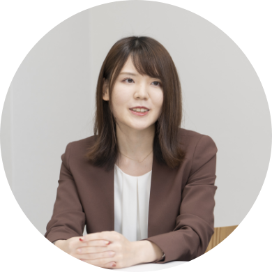 中重 友莉奈